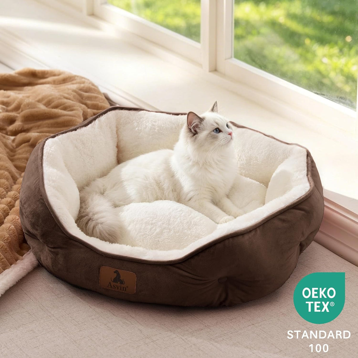 Small Dog Bed / Cat Bed, Extra Soft & Machine Washable